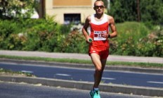 羽毛球赛场焦点！韩国队对阵荷兰队，战术博弈精彩纷呈，教练斗智斗勇