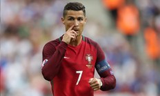 萨拉赫迎来七赛季高光表现，G2球迷沸腾！